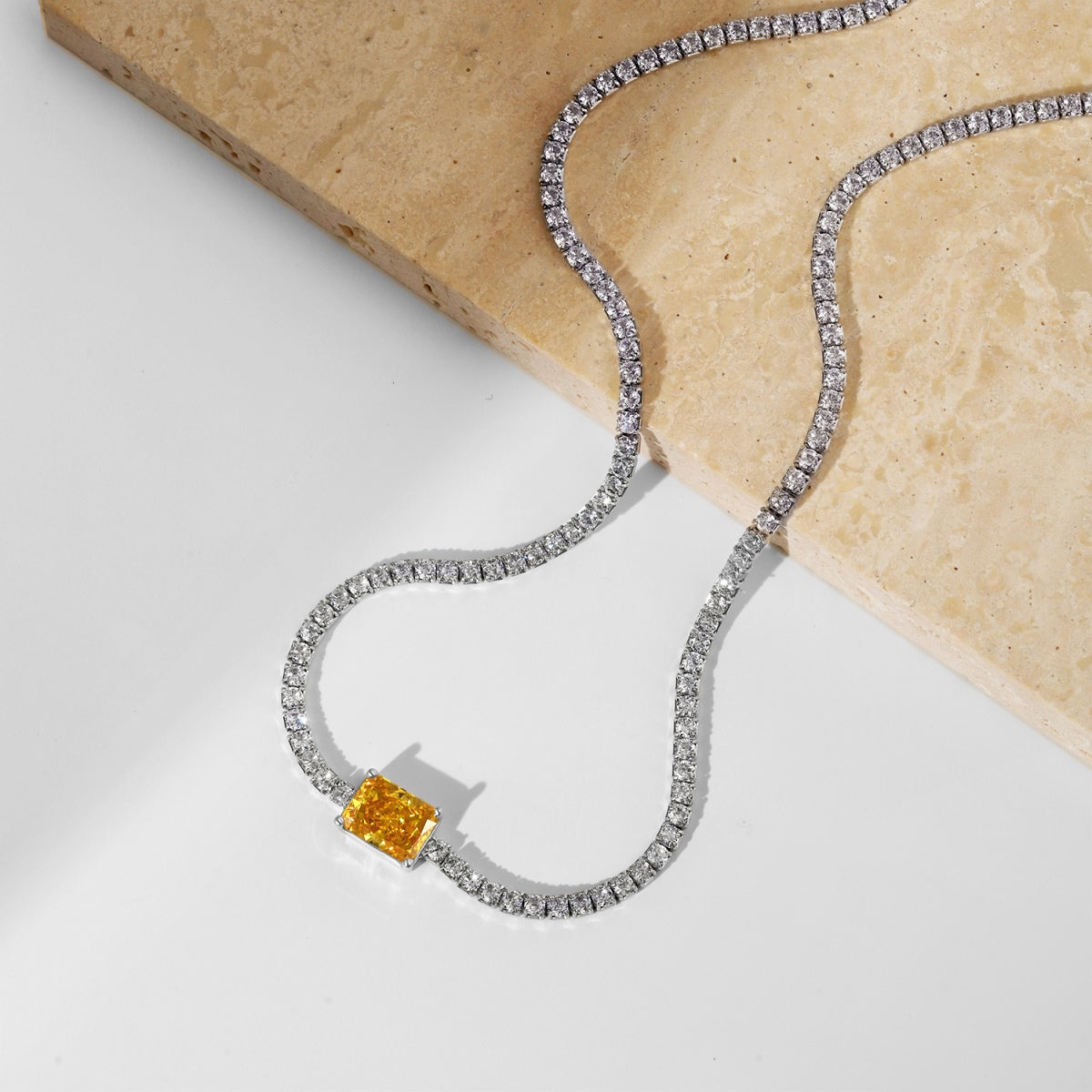 [GALE]2.0 carat Ornate Emerald Cut Necklace