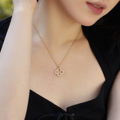 [GALE]Four-Leaf Clover Hollow Design Exquisite Necklace