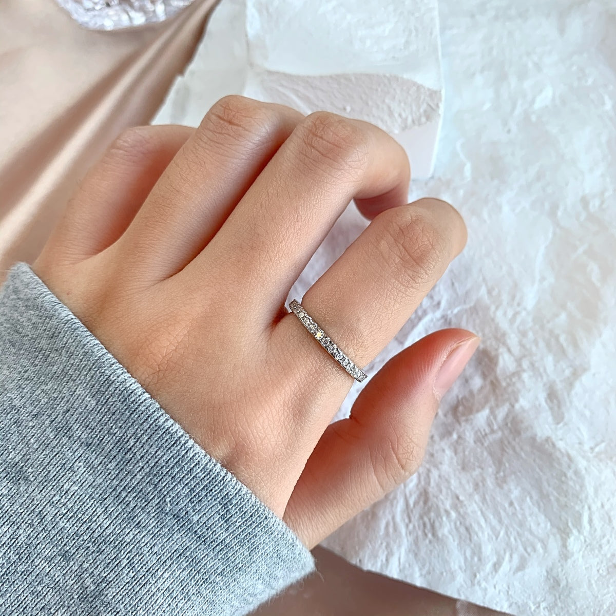 [GALE]Delicate Sparkling Round Cut Daily Ring