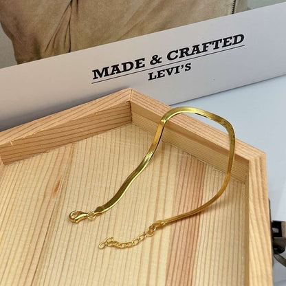 [GALE]Flat Snake Bone Chain Blade Necklace