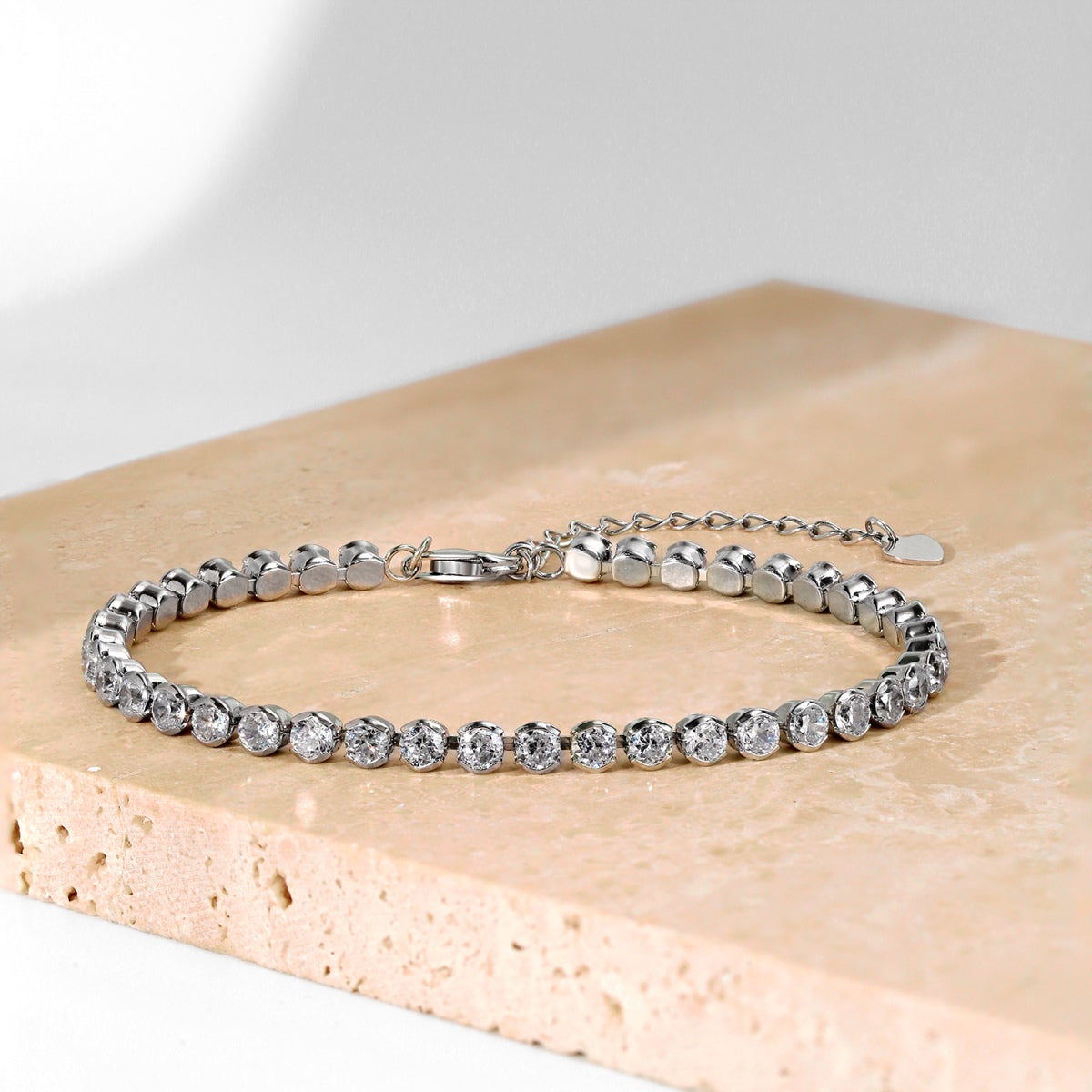 [GALE]Ornate  Sparkling Round Cut Daily Bracelet