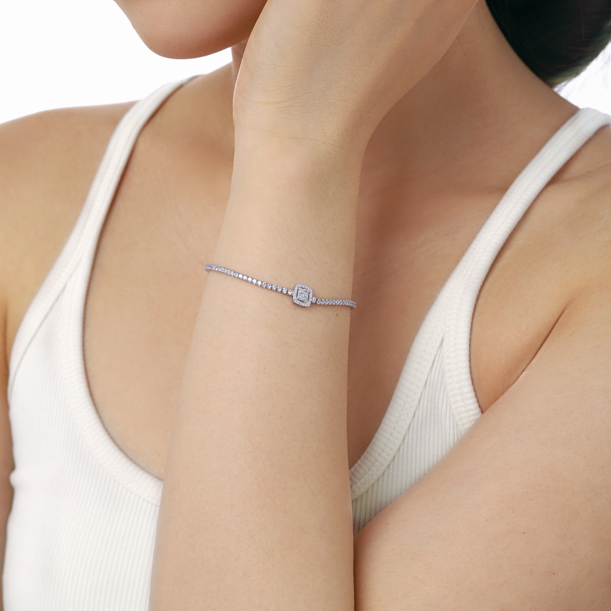 [GALE]Luxurious Dazzling Square Shape Banquet Bracelet