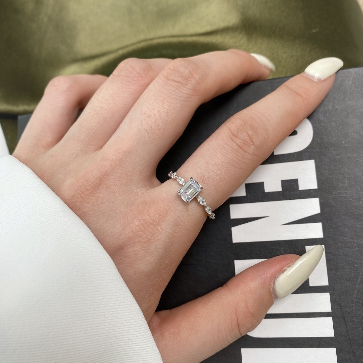 [GALE]1.0 Carat Dainty Resplendent Radiant Cut Daily Ring