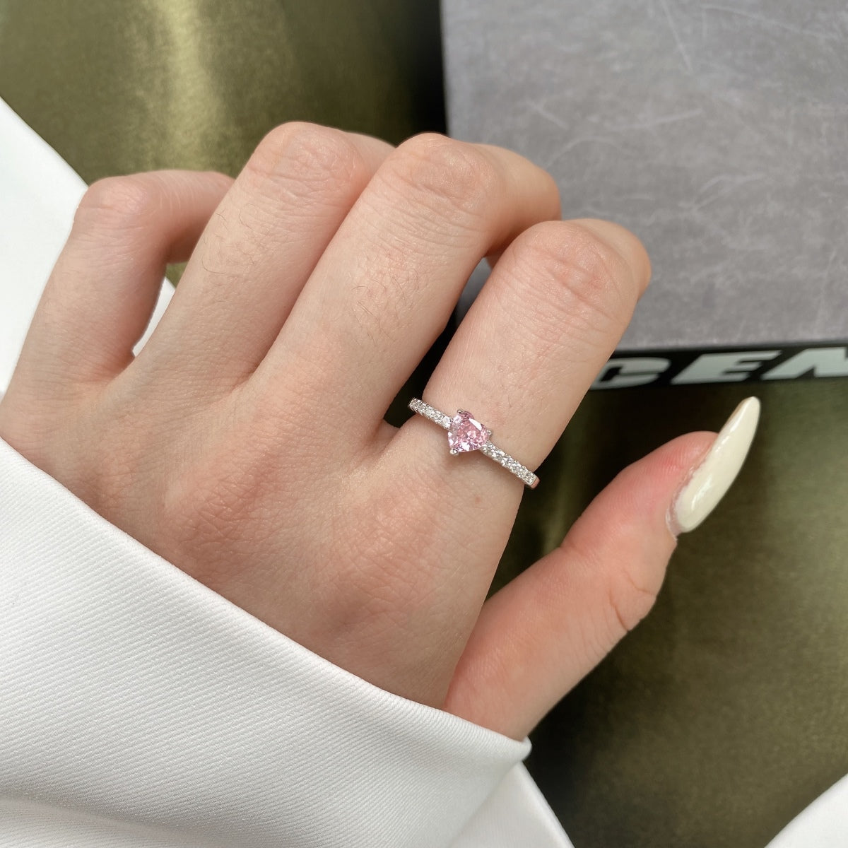 [GALE]0.5 Carat CaratEternity Charming Heart Shape Lover Ring