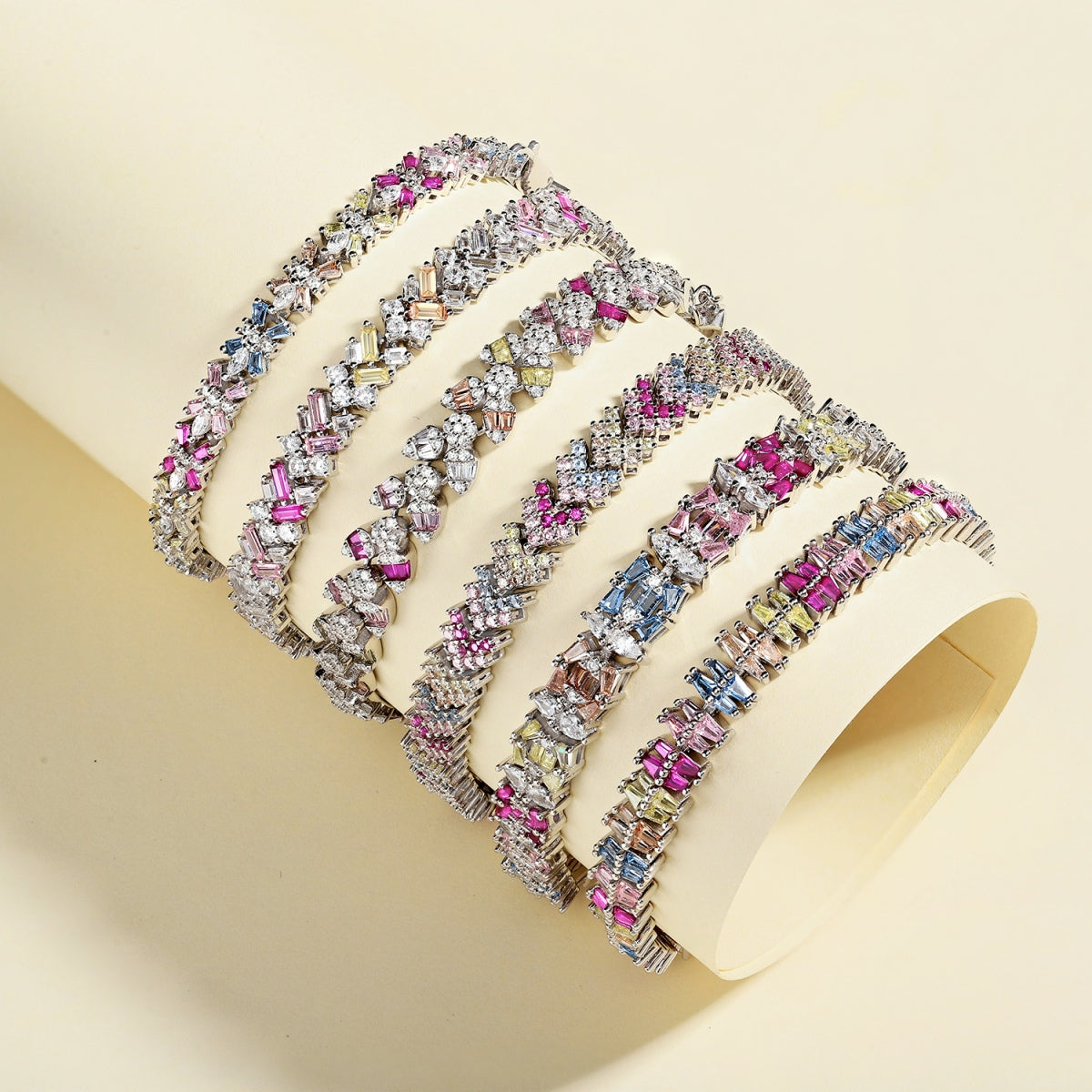 [GALE]Dazzling Unique Multi Shape Daily Bracelet