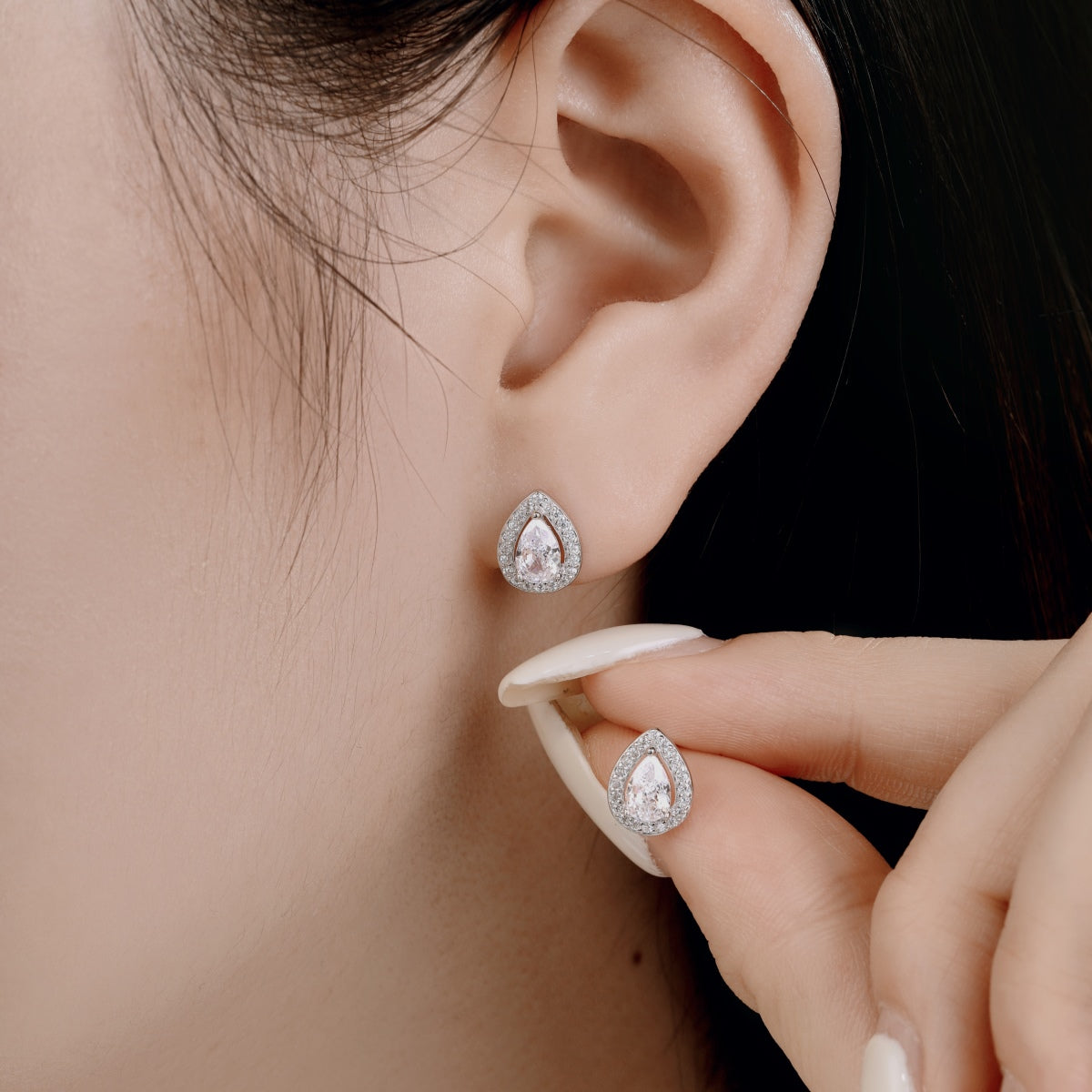 [GALE]Luxurious Water Drop Shape Earrings