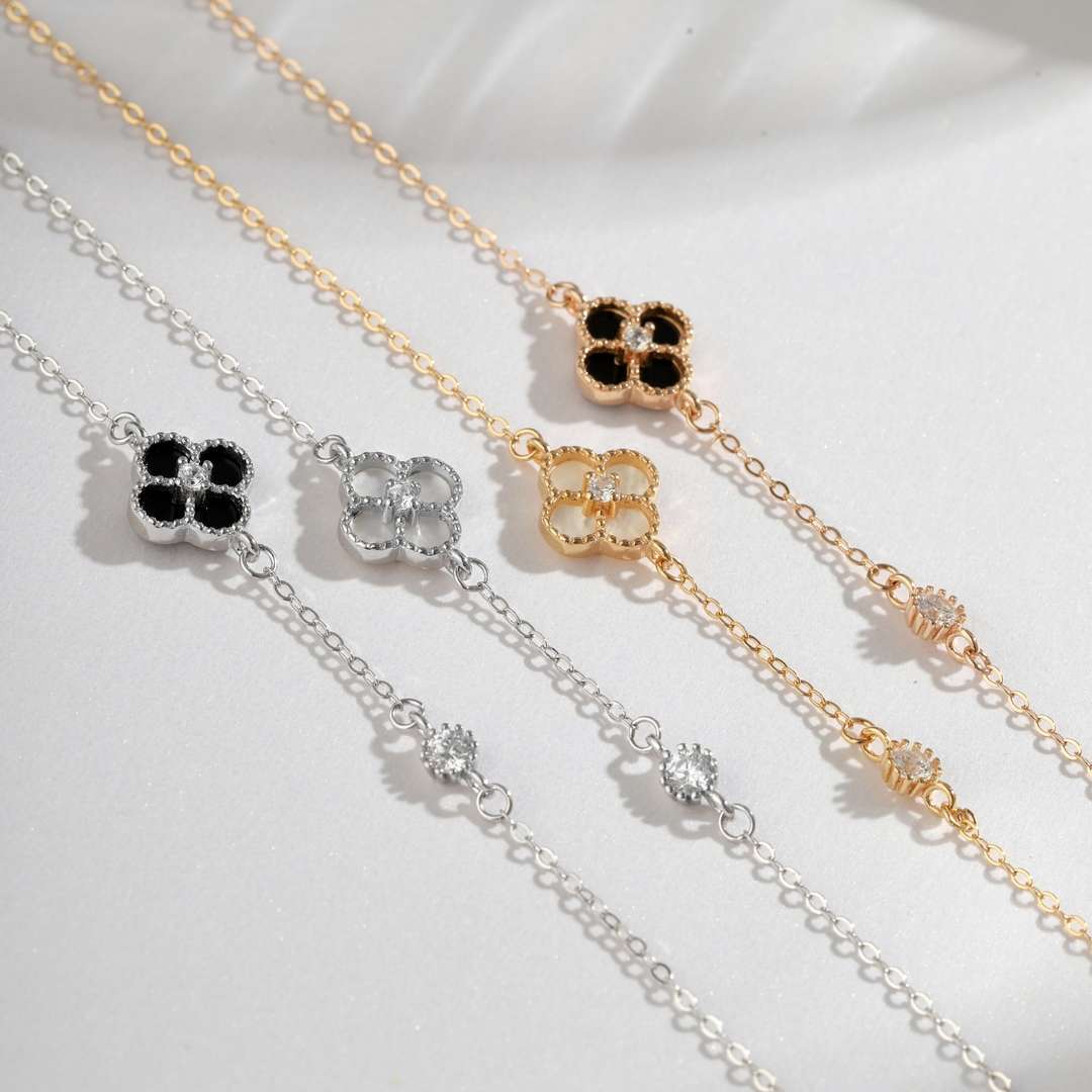[GALE]Delicate Four Leaf Clover Bracelet
