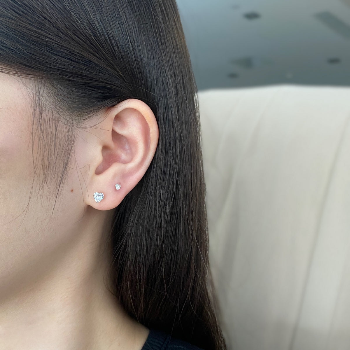 [GALE]Sparkling Heart Shaped Simple Earrings