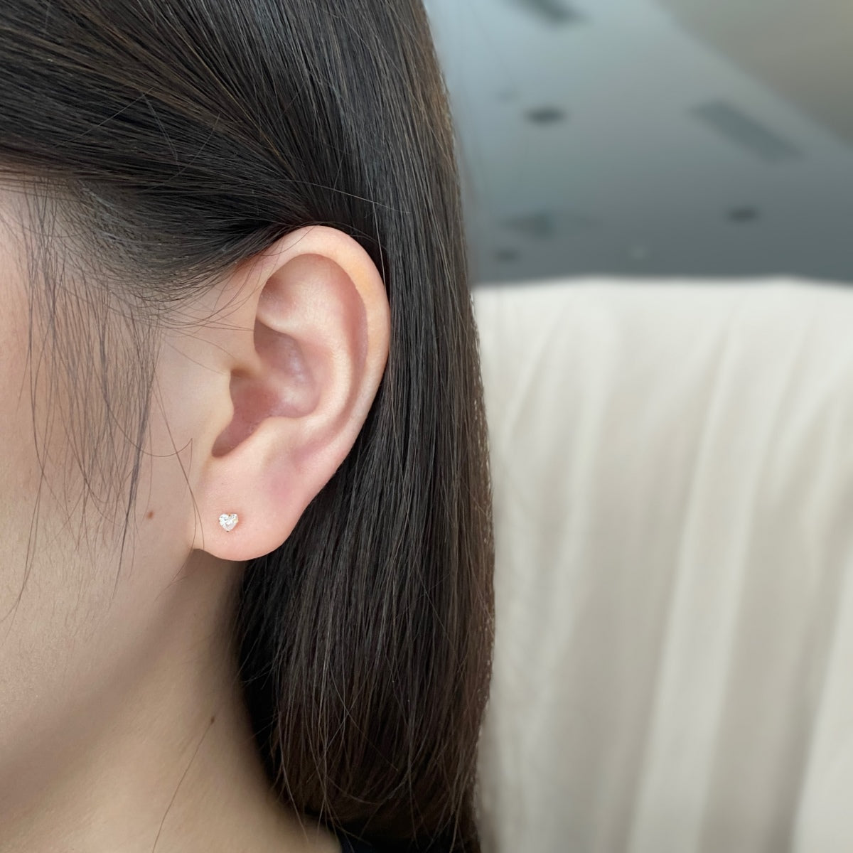 [GALE]Sparkling Heart Shaped Simple Earrings