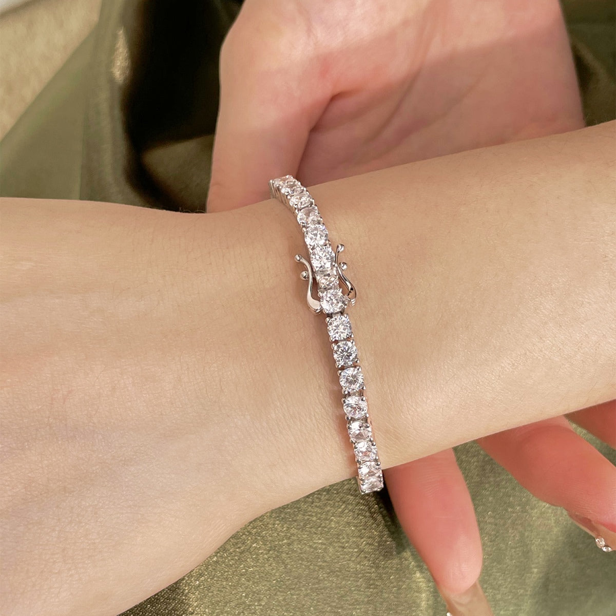 [GALE]Luxurious Ornate Round Cut Tennis Bracelet
