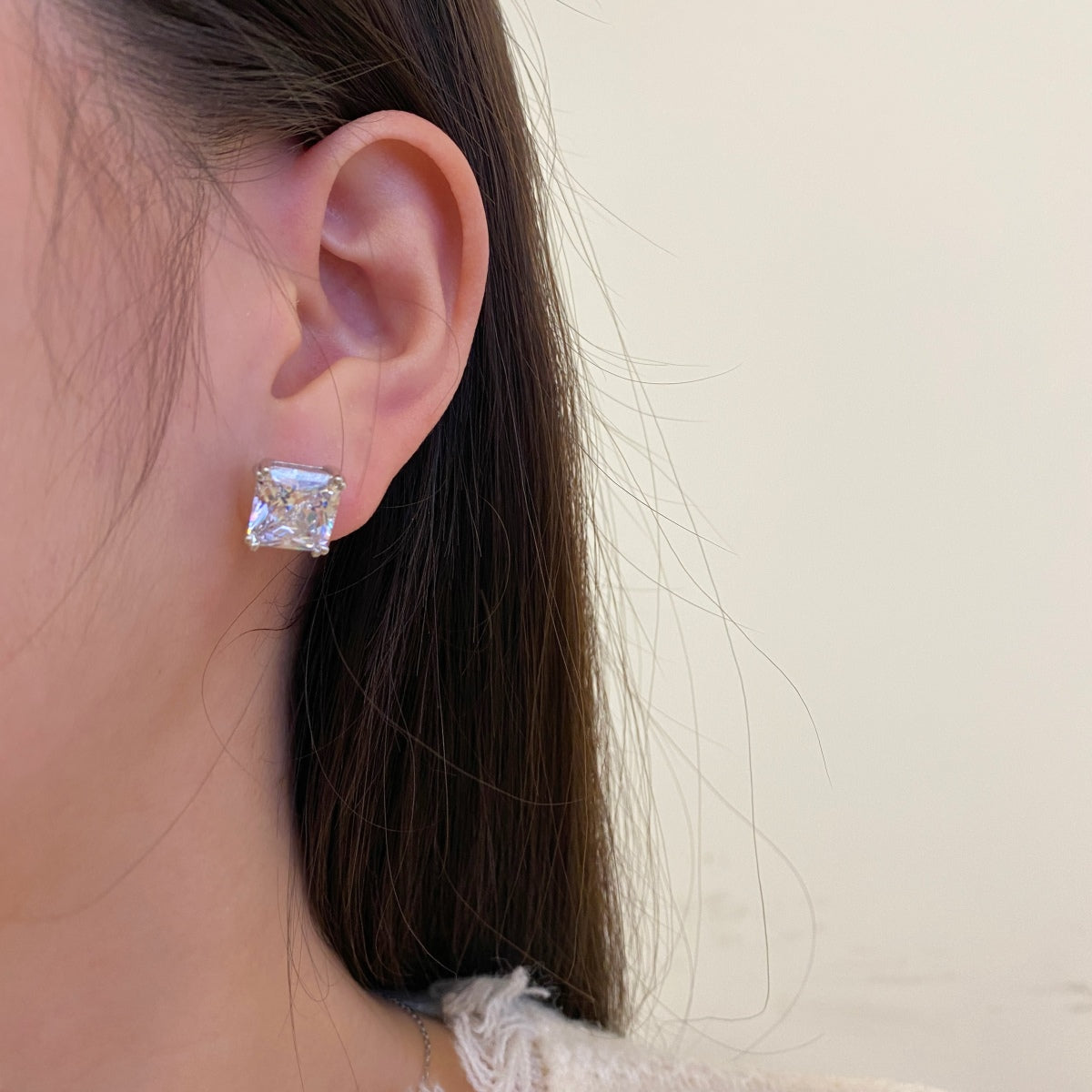 [GALE]Delicate Square Shape Earrings