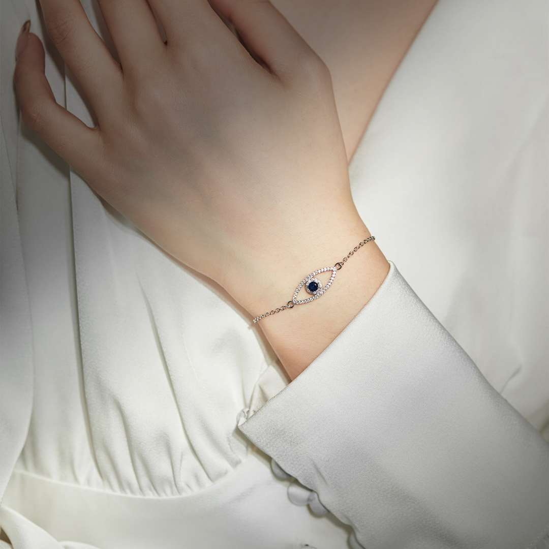 [GALE]Devil's Eye Hollow Design Bracelet