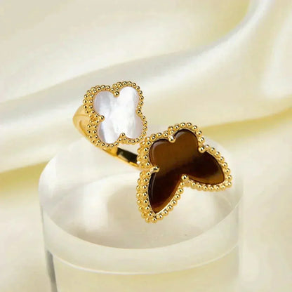 [GALE]LUCKY BETWEEN THE FINGER RING