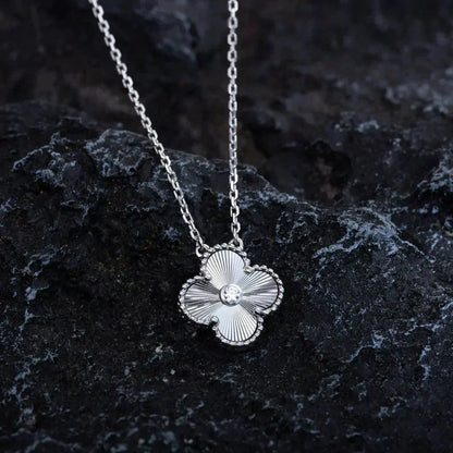 [GALE]CLOVER  15MM DIAMOND LASER NECKLACE SILVER