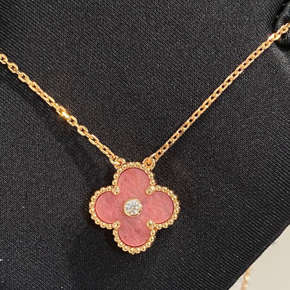[GALE]CLOVER 15MM DIAMOND RHODONITE NECKLACE