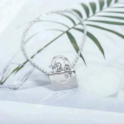 [GALE]AMULETTE PEDANT SILVER NECKLACE