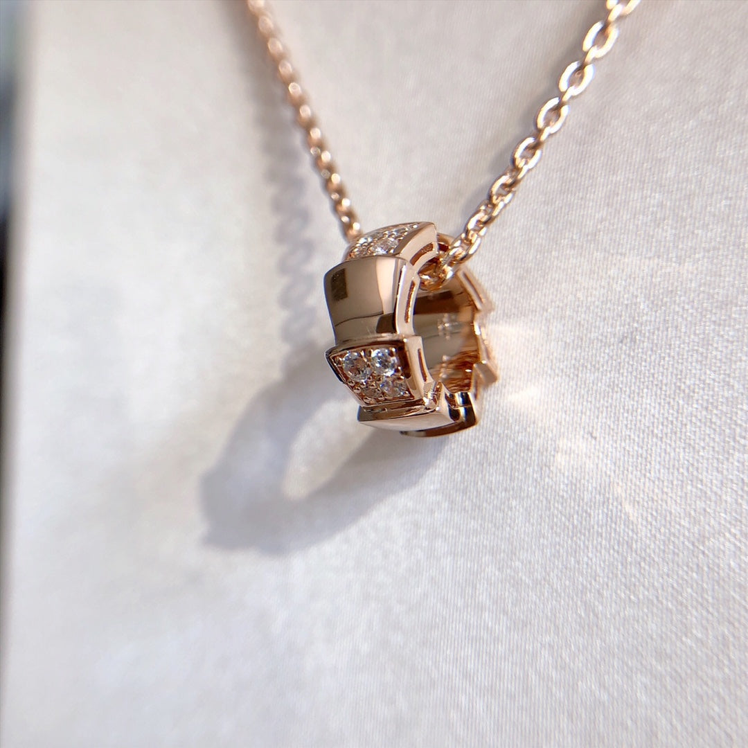 [GALE]SERPENTI PEDANT DIAMOND PINK GOLD NECKLACE