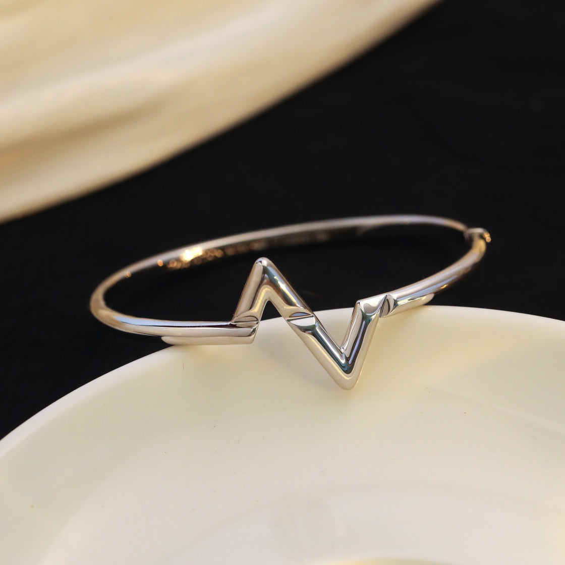 [GALE]VOLTE UPSITE DOWN BRACELET