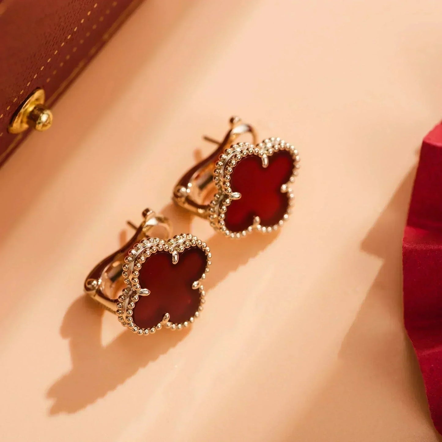 [GALE]CLOVER MEDIUM 1 MOTIFS CARNELIAN  EARRINGS