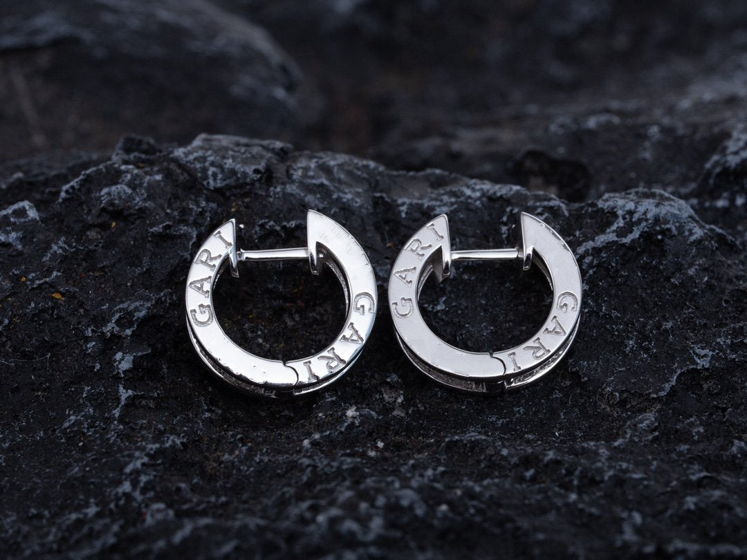 [GALE]ZERO 1 MINI SILVER DIAMOND EARRINGS