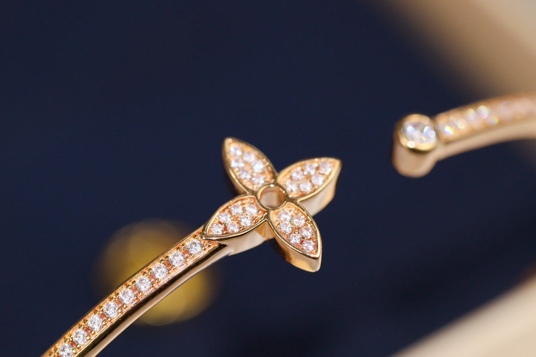 [GALE]IDYLLE PINK GOLD OPEN BRACELET DIAMOND PAVED