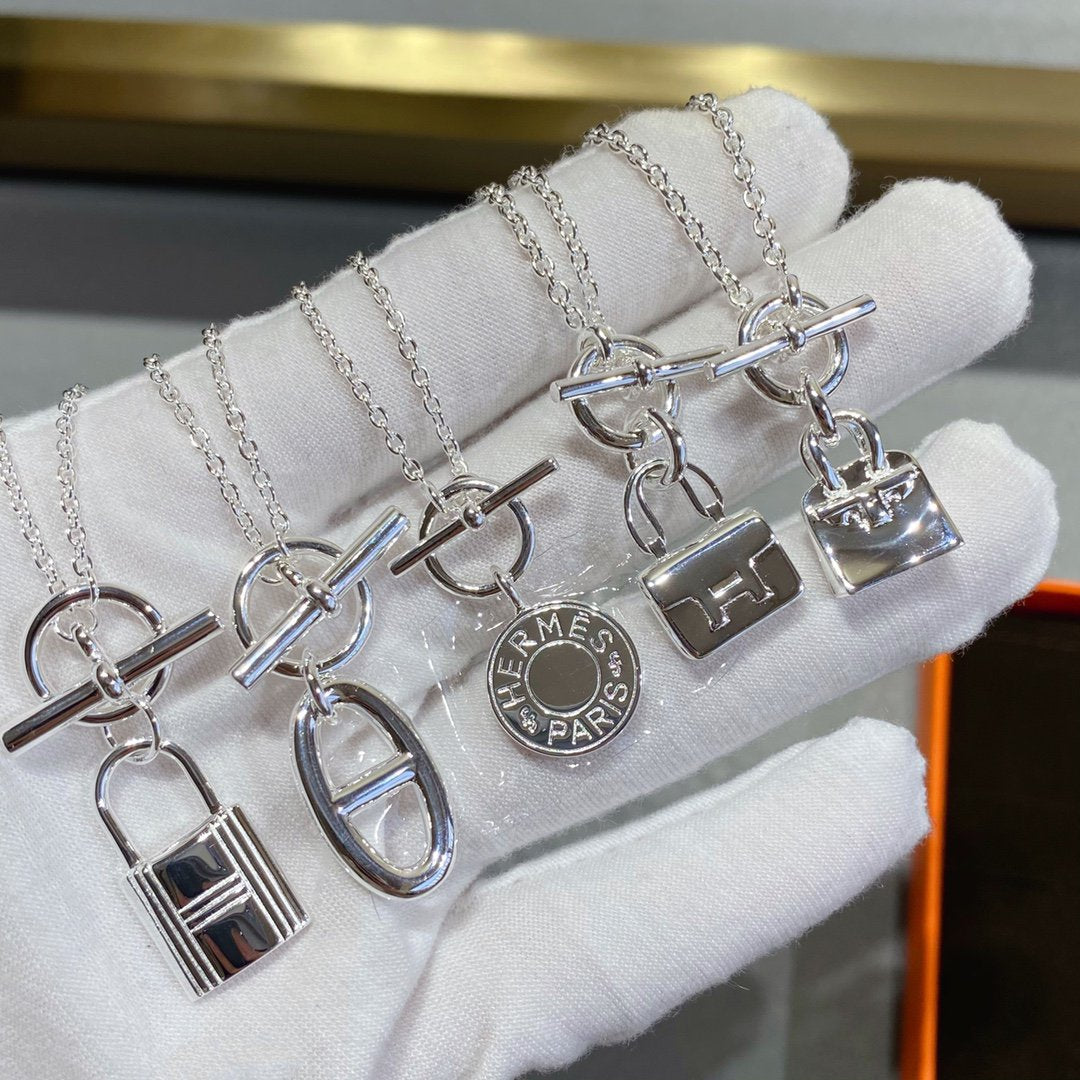 [GALE]CONSTANCE PEDANT SILVER NECKLACE