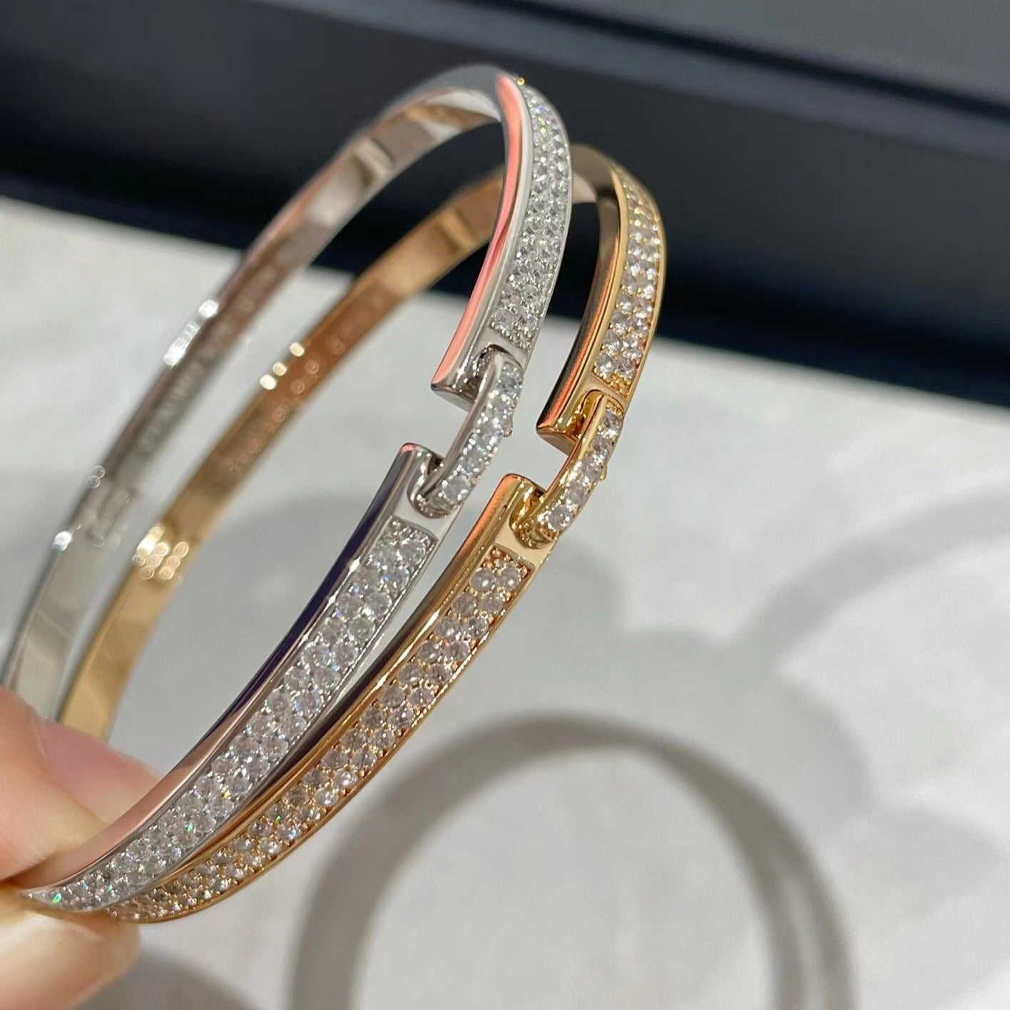 [GALE]LIENS VIDENCE DIAMOND PAVED BRACELET