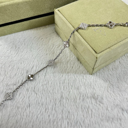 [GALE]CLOVER 6 MOTIF DIAMOND LASER BRACELET
