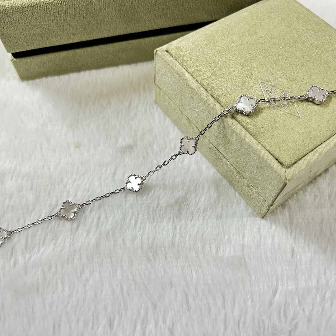 [GALE]CLOVER 6 MOTIF WHITE MOP BRACELET