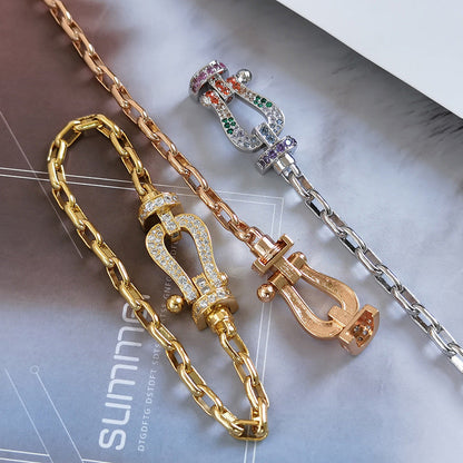 [GALE]FORCE LARGE HORSESHOE CLASP  METAL BRACELET