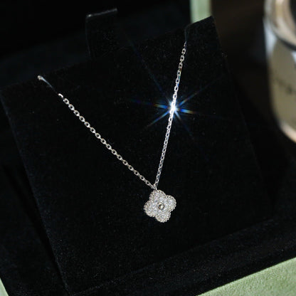 [GALE]CLOVER MINI 9.5MM PENDANT DIAMOND NECKLACE
