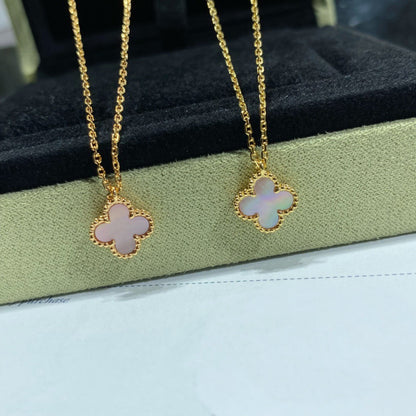 [GALE]CLOVER 9.5MM PINK MOTHER OF PEARL SINGLE FLOWER NECKLACE