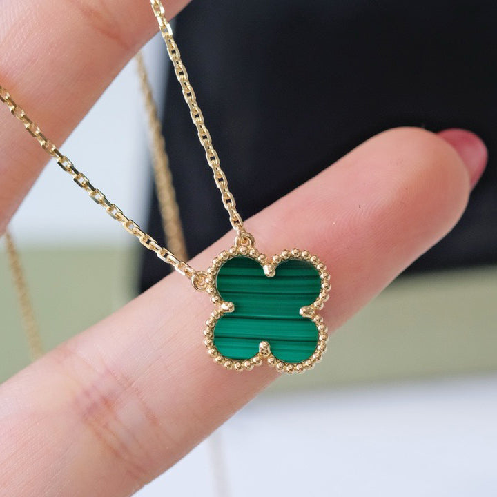 [GALE]CLOVER 15MM MALACHITE SINGLE FLOWER  NECKLACE