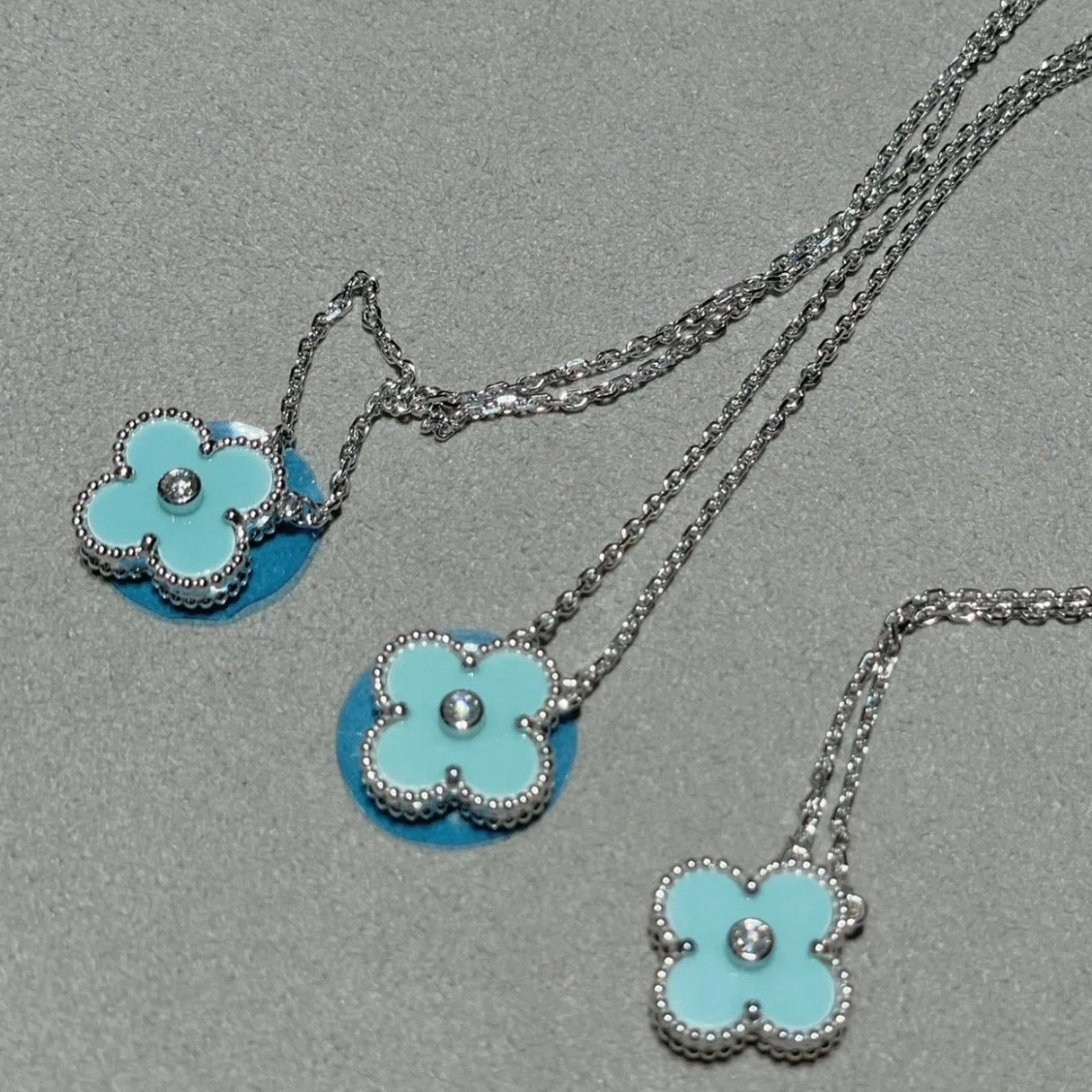 [GALE]CLOVER 1 DIAMOND LIGHT BLUE SILVER NECKLACE