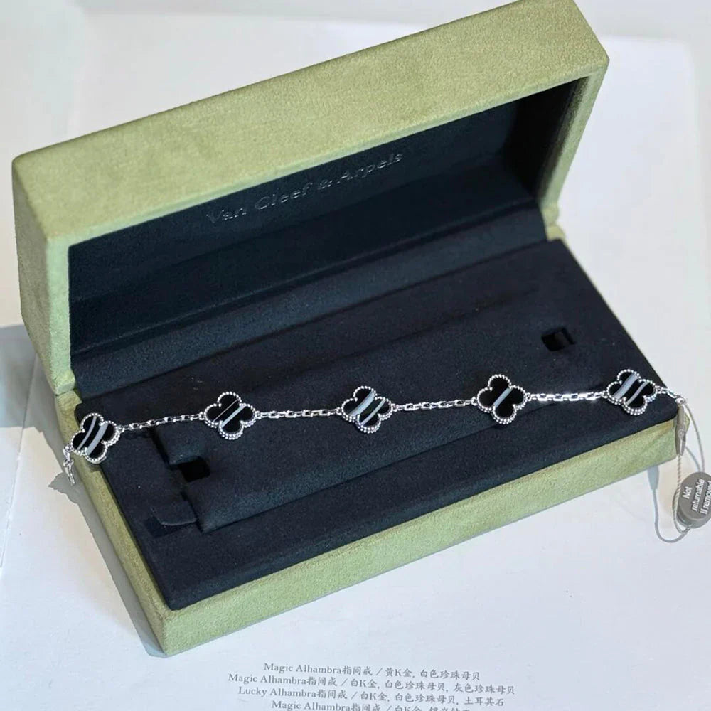 [GALE] CLOVER 5 MOTIF PULSAR STONE BRACELET COLLECTION