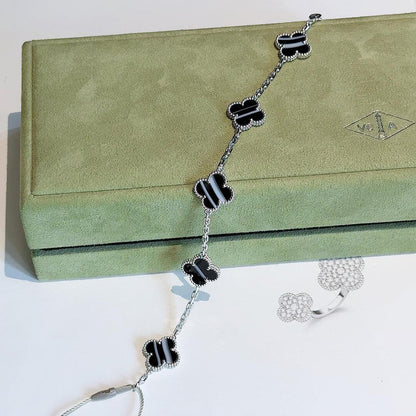 [GALE]CLOVER 5 MOTIF VEINED ONYX BRACELET SILVER