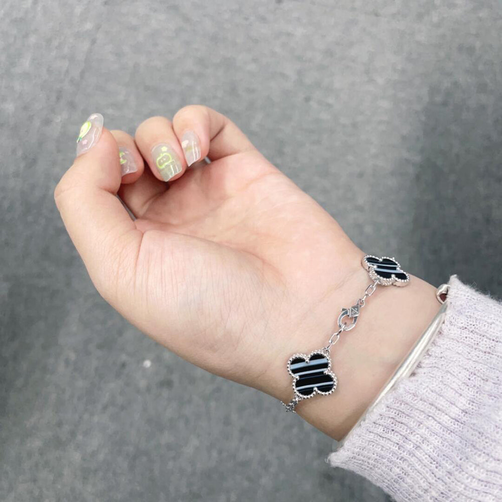 [GALE]CLOVER 5 MOTIF VEINED ONYX BRACELET SILVER