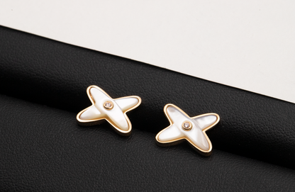 [GALE]JEUX DE WHITE MOP PINK GOLD DIAMOND EARRINGS