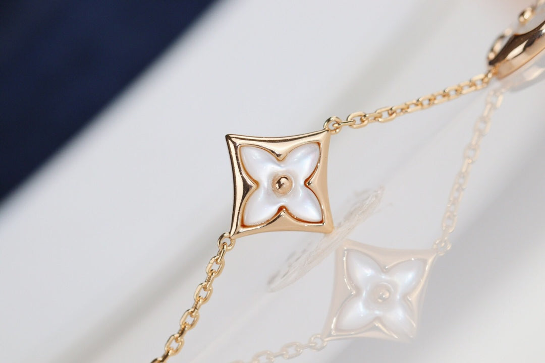 [GALE]LEAF CLOVER BRACELET