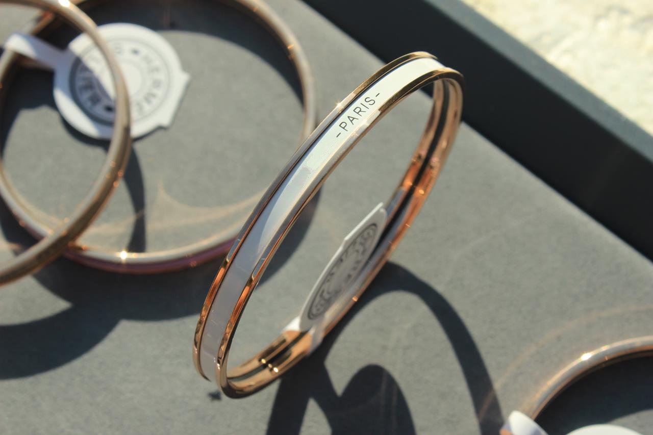 [GALE]HM UNI BANGLE BAG