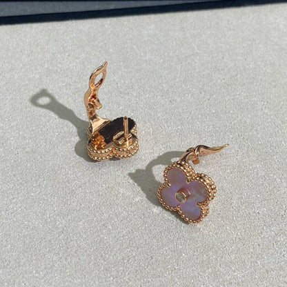 [GALE]CLOVER MEDIUM 1 DIAMOND PINK EARRINGS