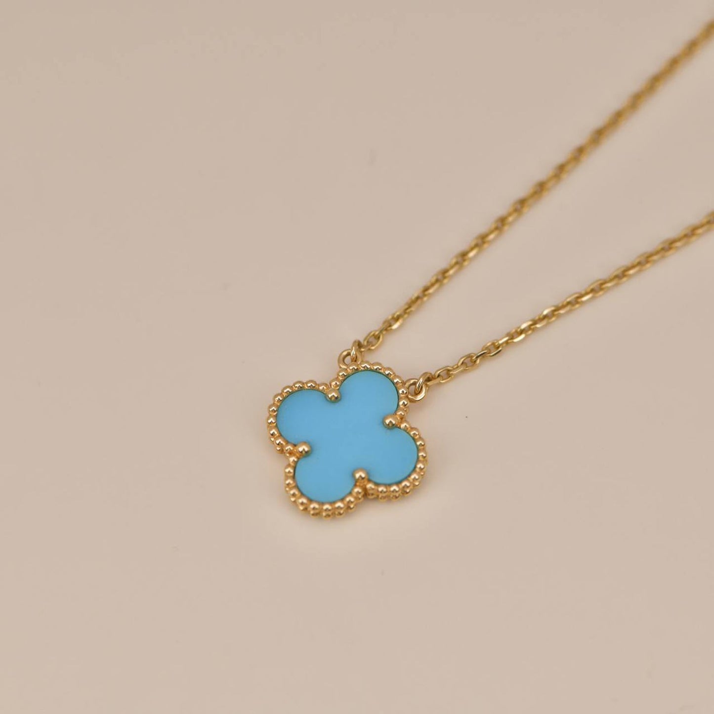 [GALE]CLOVER 15MM VINTAGE TURQUOISE NECKLACE