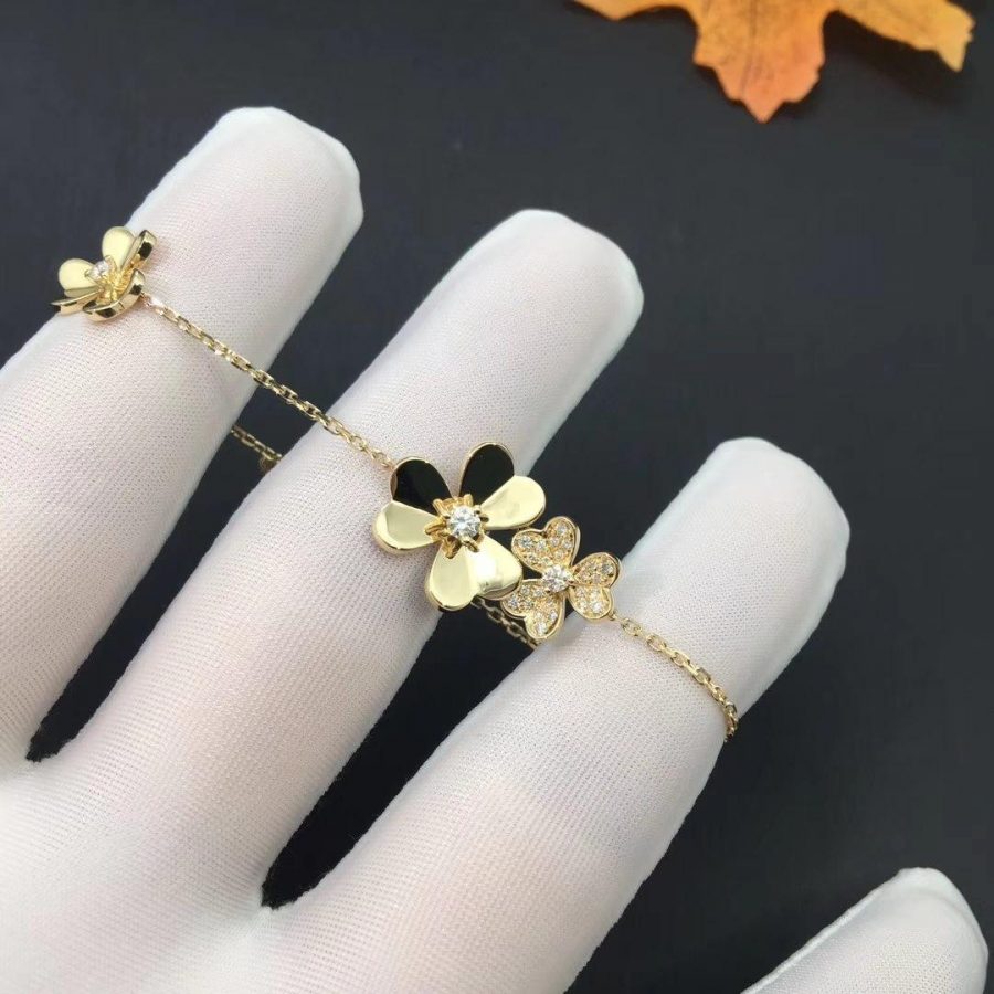 [GALE]FRIVOLE GOLD 5 FLOWERS BRACELET