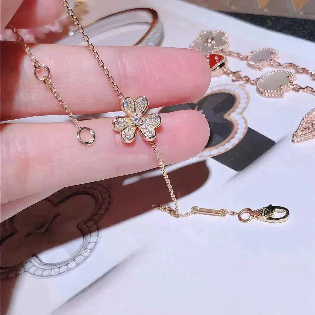 [GALE]FRIVOLE GOLD FLOWER DIAMOND BRACELET