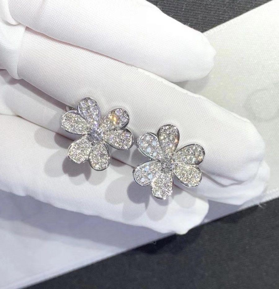 [GALE]FRIVOLE SILVER FLOWER DIAMOND EARRINGS