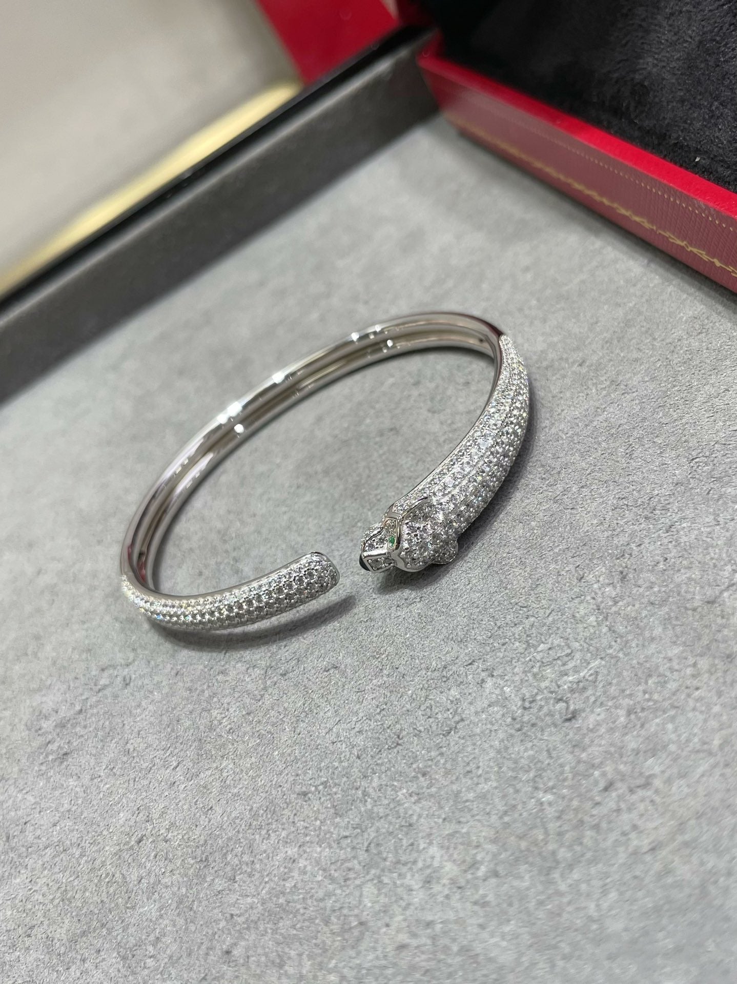 [GALE]PANTHERE FULL DIAMOND OPEN BRACELET