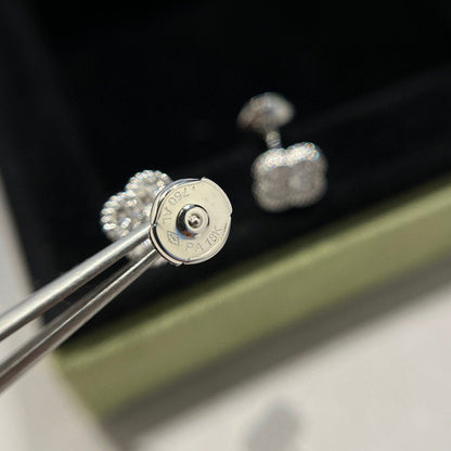 [GALE]CLOVER MINI DIAMOND STUD EARRINGS
